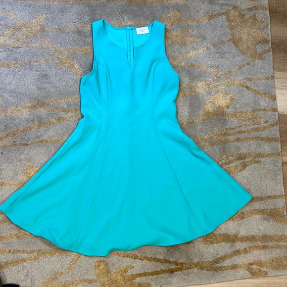 Everly Dresses & Skirts - Everly dress teal size medium great condition cocktail, wedding, casual, event